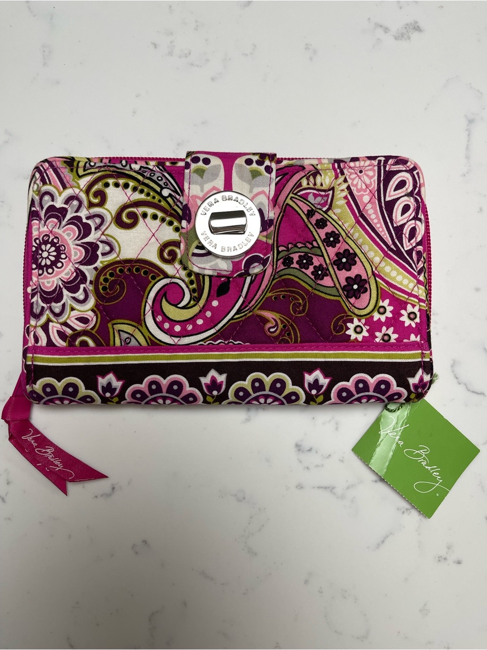 Vera Bradley Very Berry Fuchsia Pink Paisley Quilted Turn Lock Wallet NWT